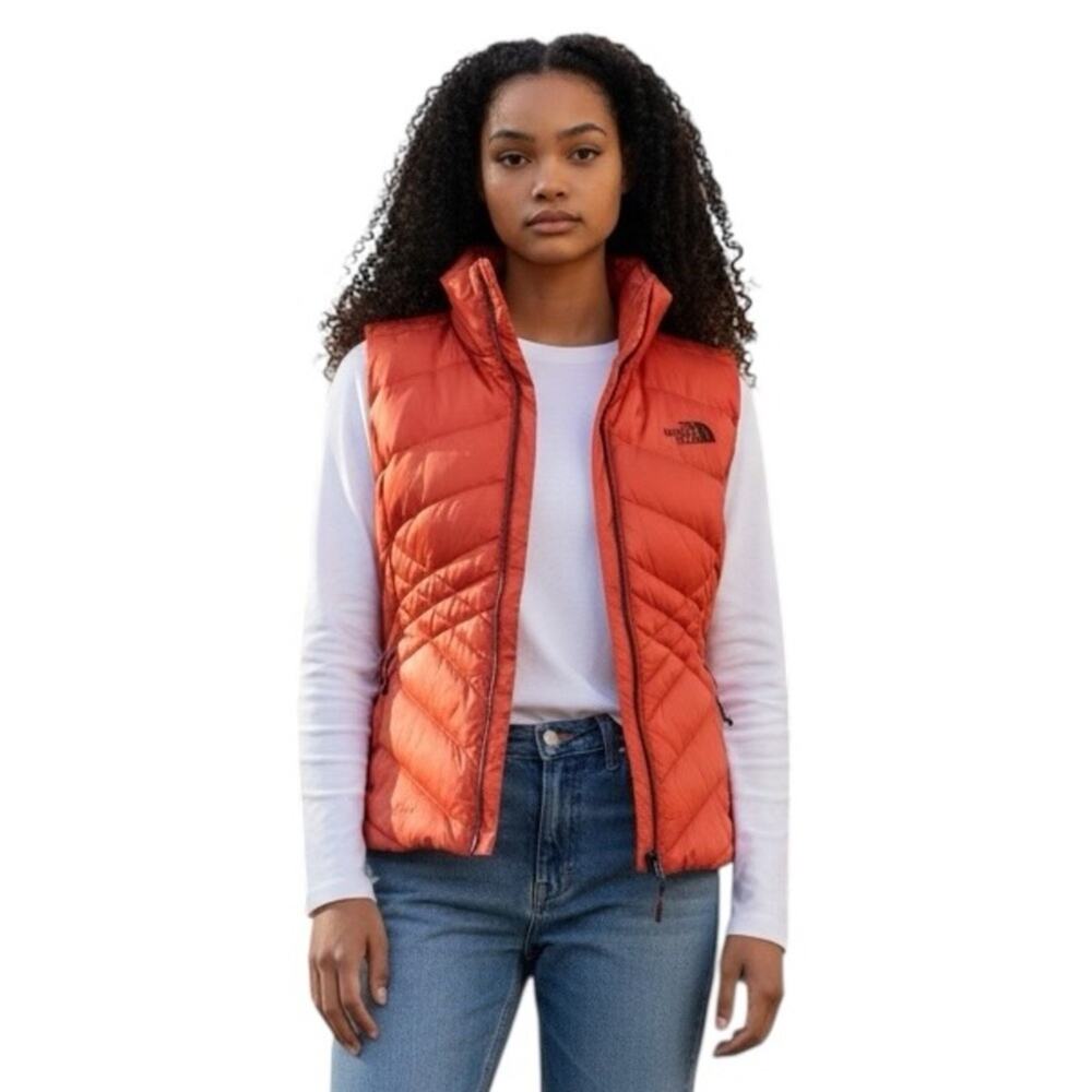 The North Face Aconcagua 550 Down Vibrant Orange Quilted Puffer Vest Size Small
